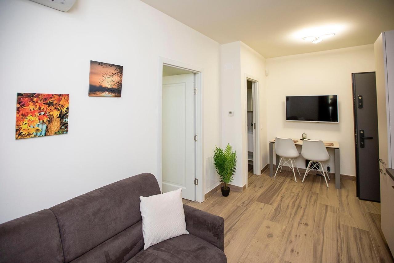 Covaciu Aparthotel Cluj-Napoca Ngoại thất bức ảnh
