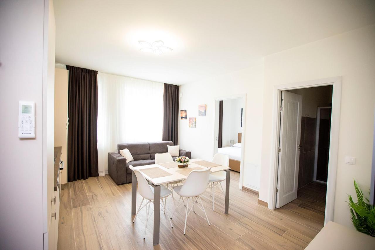 Covaciu Aparthotel Cluj-Napoca Ngoại thất bức ảnh